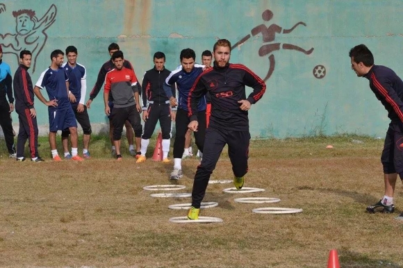 یانەی ھەلۆ دەستبەرداری ڕاھێنەرو یاریزانەکانی نەبووە